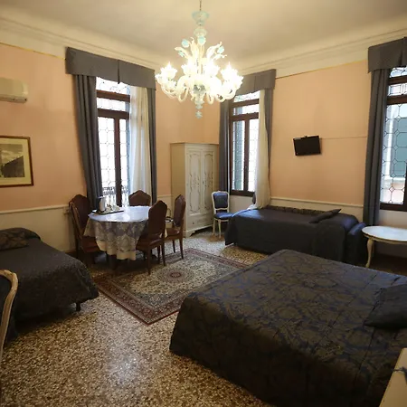 Mezzo Pozzo Otel