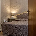 Mezzo Pozzo Hotell