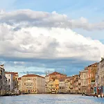 Mezzo Pozzo Hotell 2*