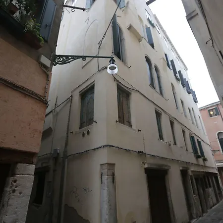 Mezzo Pozzo