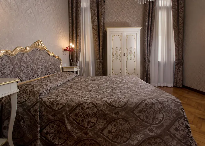 メッツォ ポッツォ ホテル ヴェネツィア