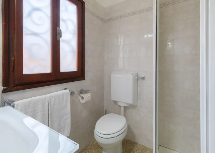 ホテル メッツォ ポッツォ 2*