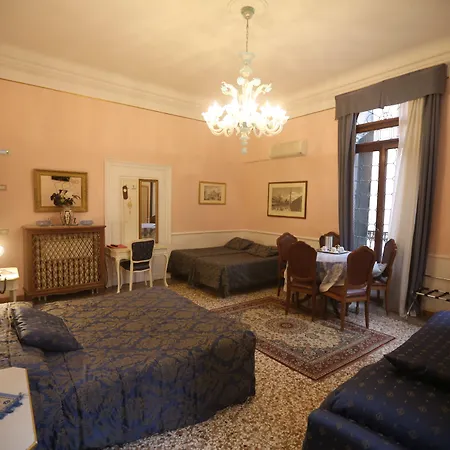 Mezzo Pozzo فندق