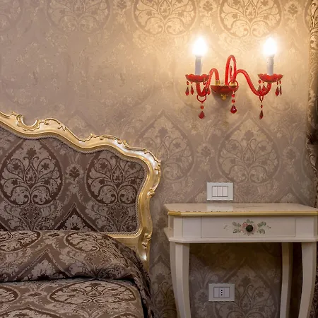 Mezzo Pozzo 2* البندقية