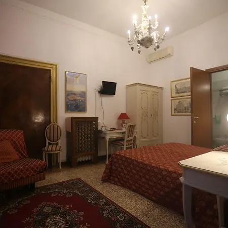 מלון Mezzo Pozzo 2*