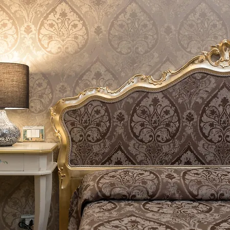 מלון Mezzo Pozzo