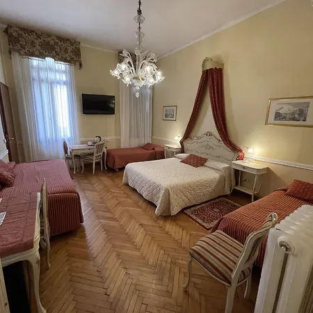 מלון Mezzo Pozzo 2*